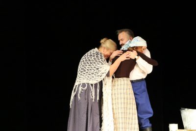 Саня, Ваня, с ними Римас