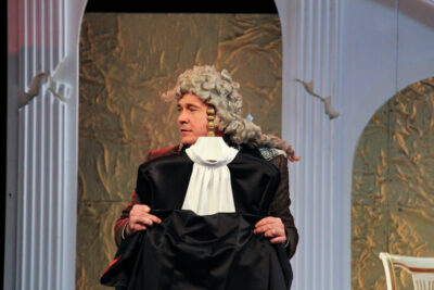 "Миллионерша"