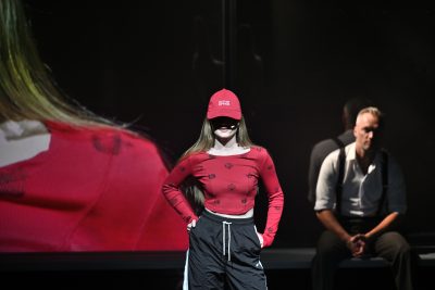 "Остановка"